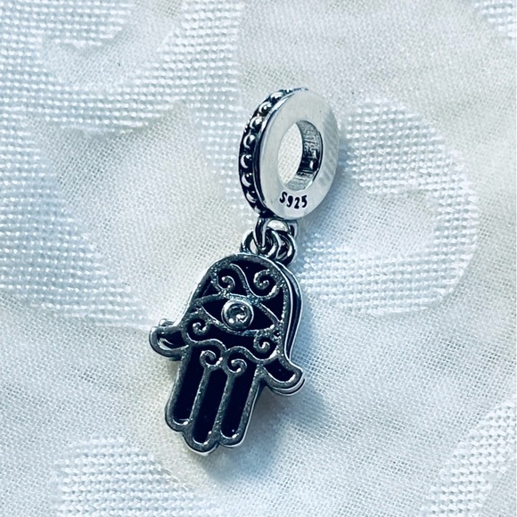 🧿 NWOT Blue Evil Eye Hamsa Hand Charm ✨ - Picture 2 of 12